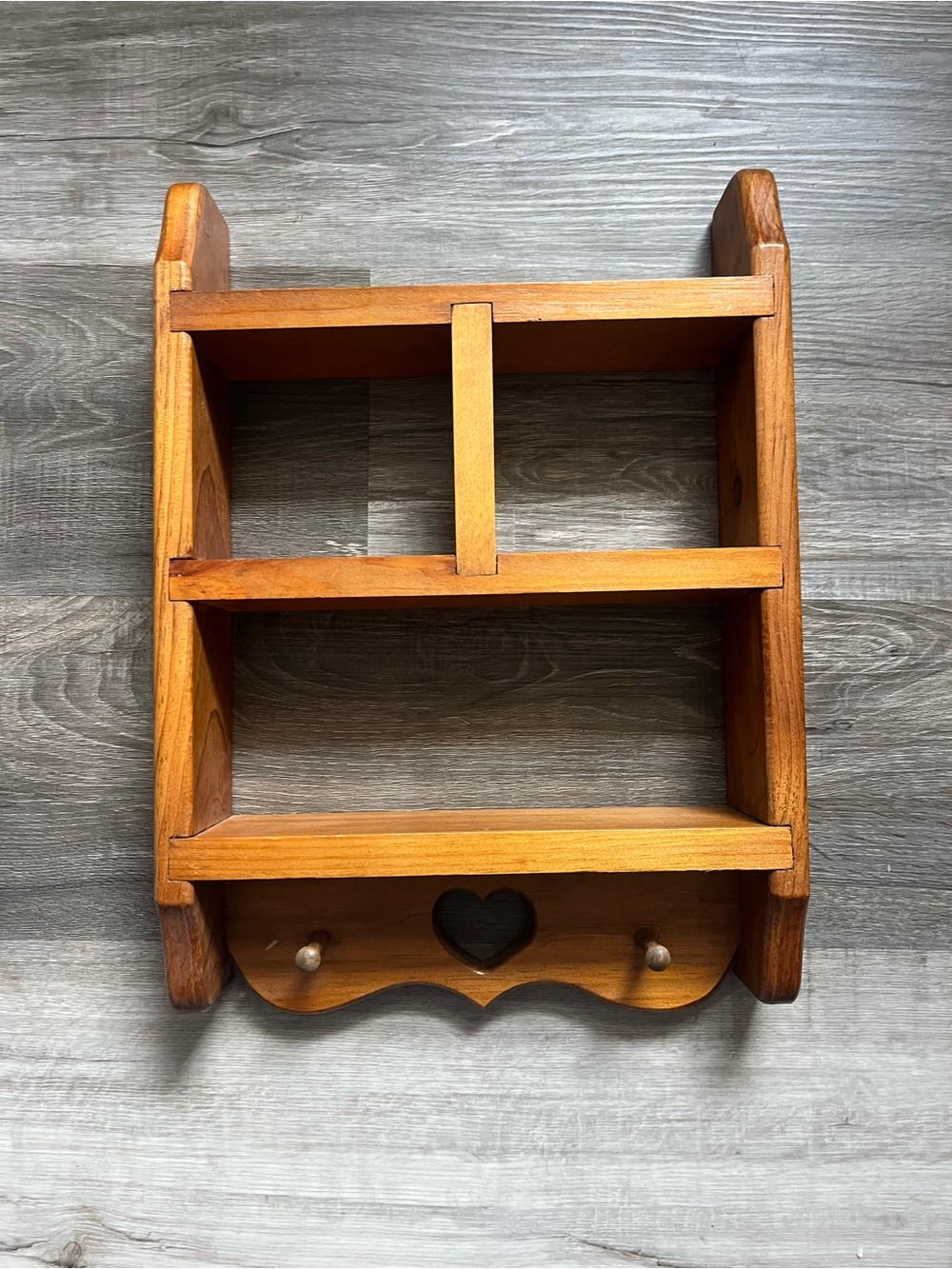 Heart shelf